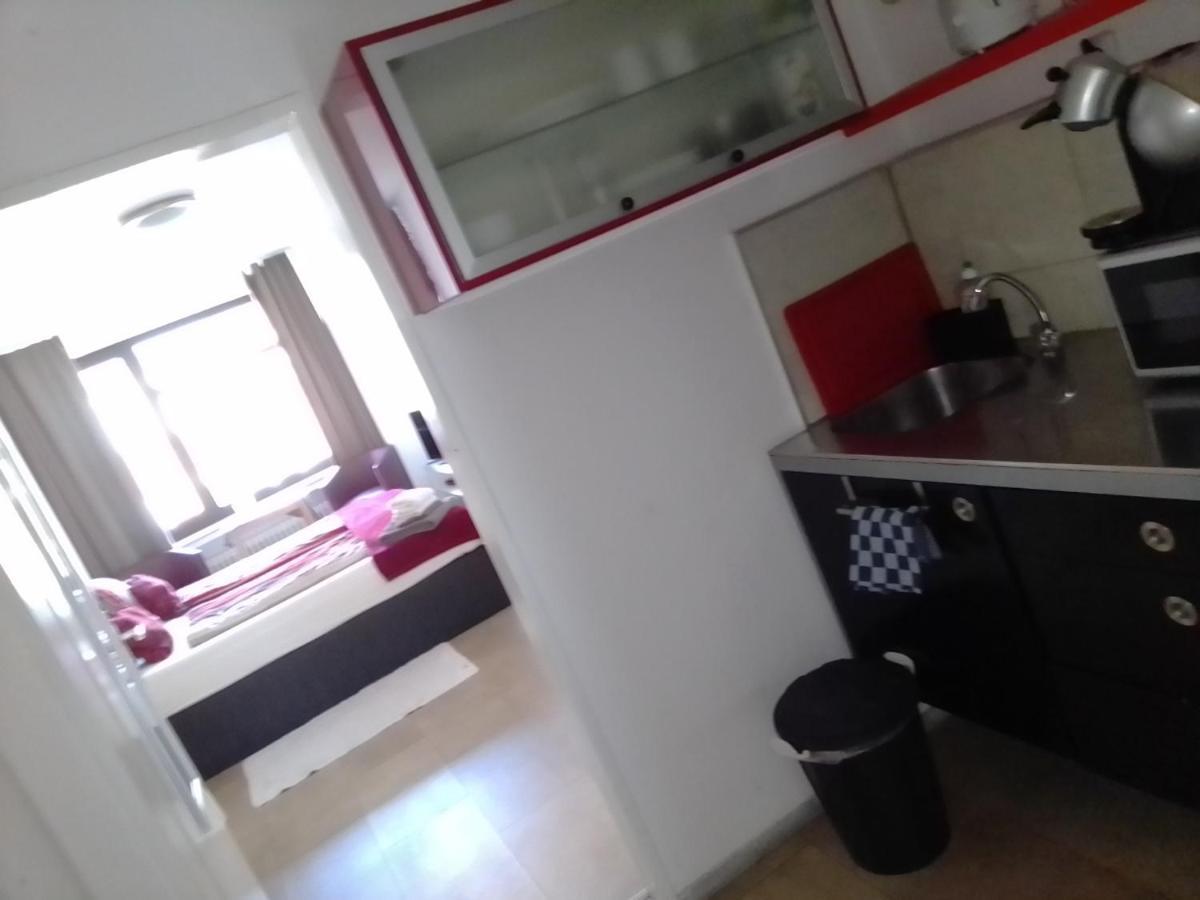 Studiotel Altstadt Apartments Duesseldorf Esterno foto